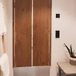 Pura *