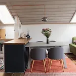 Pura