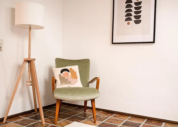 Pura Apartment *
