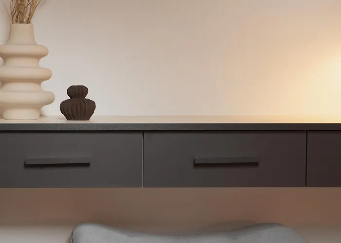 Pura