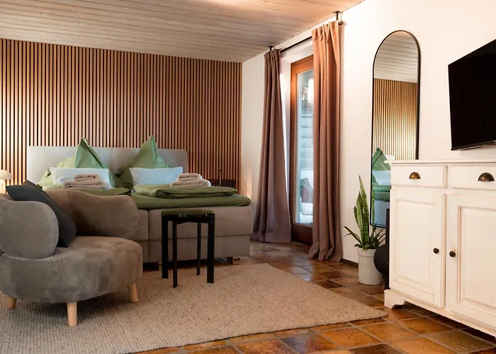 Pura Apartment *